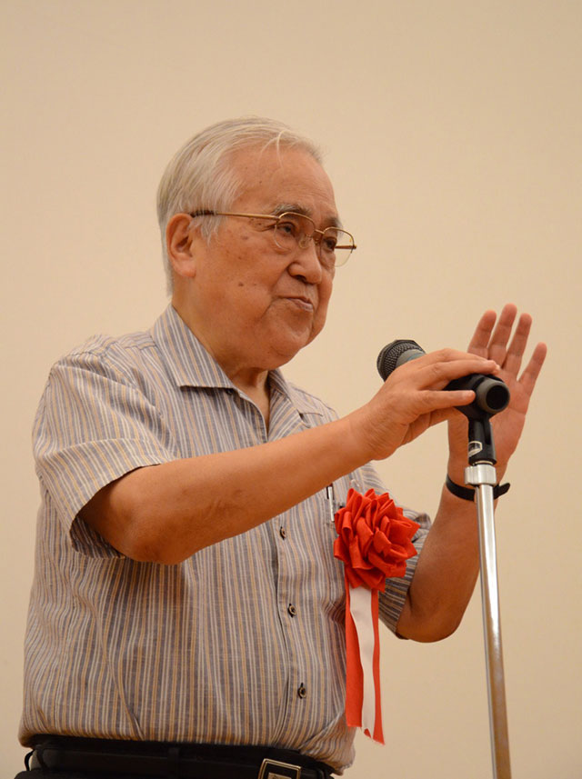 2013年9月の総会時_天文関係のイベントに際して挨拶に立たれる古在由秀先生